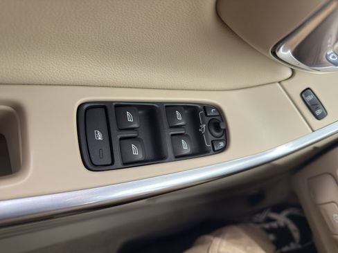 Used 2016 Volvo S60 T5 Premier image 14