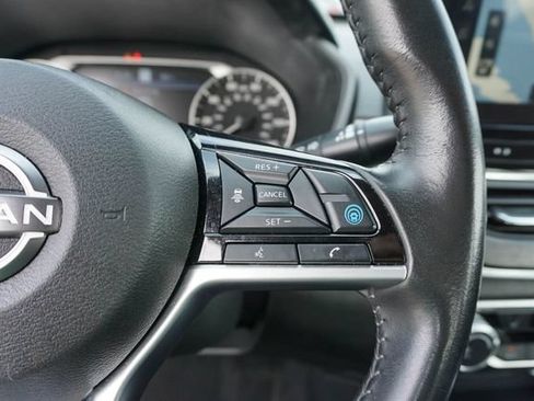 Used 2023 Nissan Altima 2.5 SV w/ SV Premium Package FWD image 21