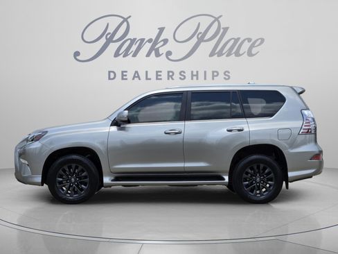 Used 2023 Lexus GX 460 Premium AWD/4WD image 2