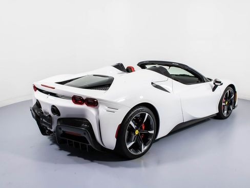 Certified 2023 Ferrari SF90 Spider image 2