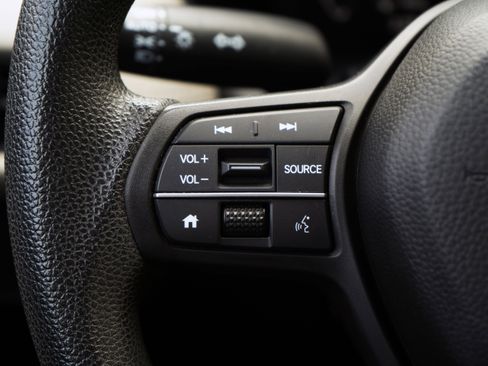 Used 2023 Honda HR-V LX image 20