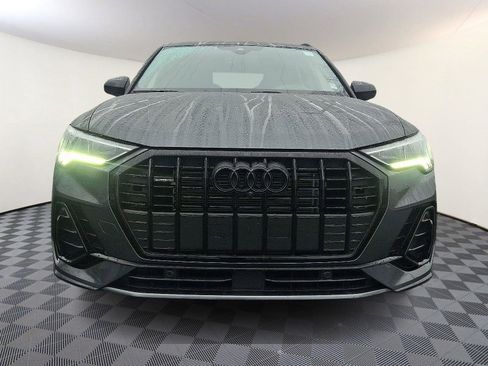 Certified 2025 Audi Q3 2.0T Premium Plus w/ Premium Plus Package image 2