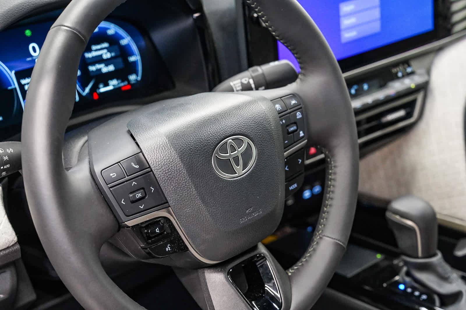 Used 2026 Toyota Camry XLE AWD/4WD image 20
