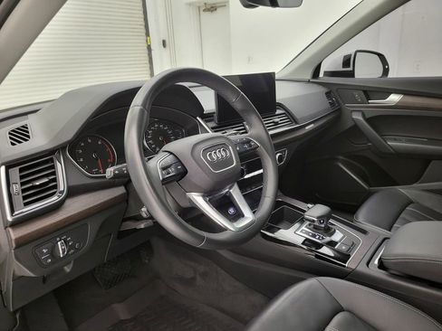 Used 2021 Audi Q5 2.0T Premium w/ Convenience Package image 31