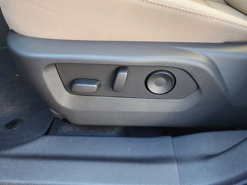 New 2026 Buick Envision Preferred image 18