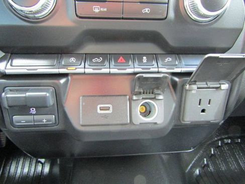 Used 2020 GMC Sierra 1500 4x4 Crew Cab image 15