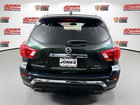Used 2019 Nissan Pathfinder Platinum image 17