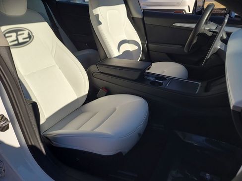 Used 2022 Tesla Model 3 Performance image 20