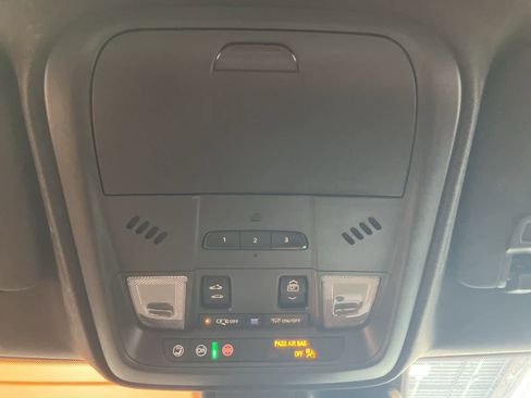 Used 2023 Cadillac XT4 Sport image 24