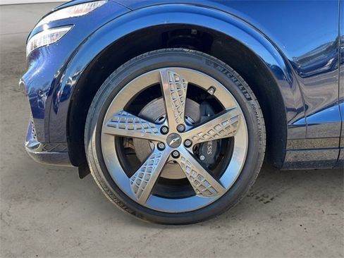 Used 2023 Genesis GV70 3.5T Sport w/ Sport Prestige Package image 15