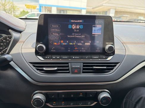 Used 2021 Nissan Altima 2.0 SR FWD image 7
