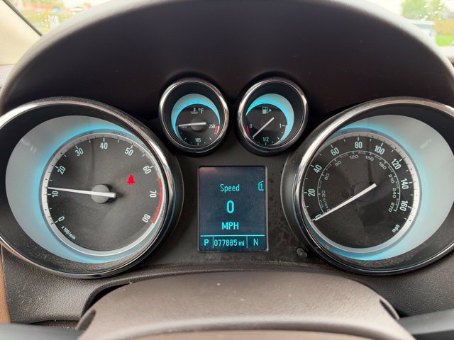 Used 2012 Buick Verano Leather FWD image 21