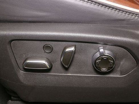 Used 2024 GMC Sierra 2500 Denali Ultimate image 47