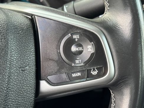 Used 2017 Honda Civic Touring image 33