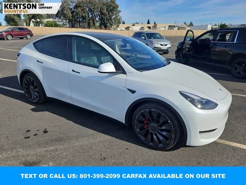 Used 2023 Tesla Model Y Performance image 6