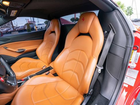 Used 2018 Ferrari 488 Spider RWD image 36