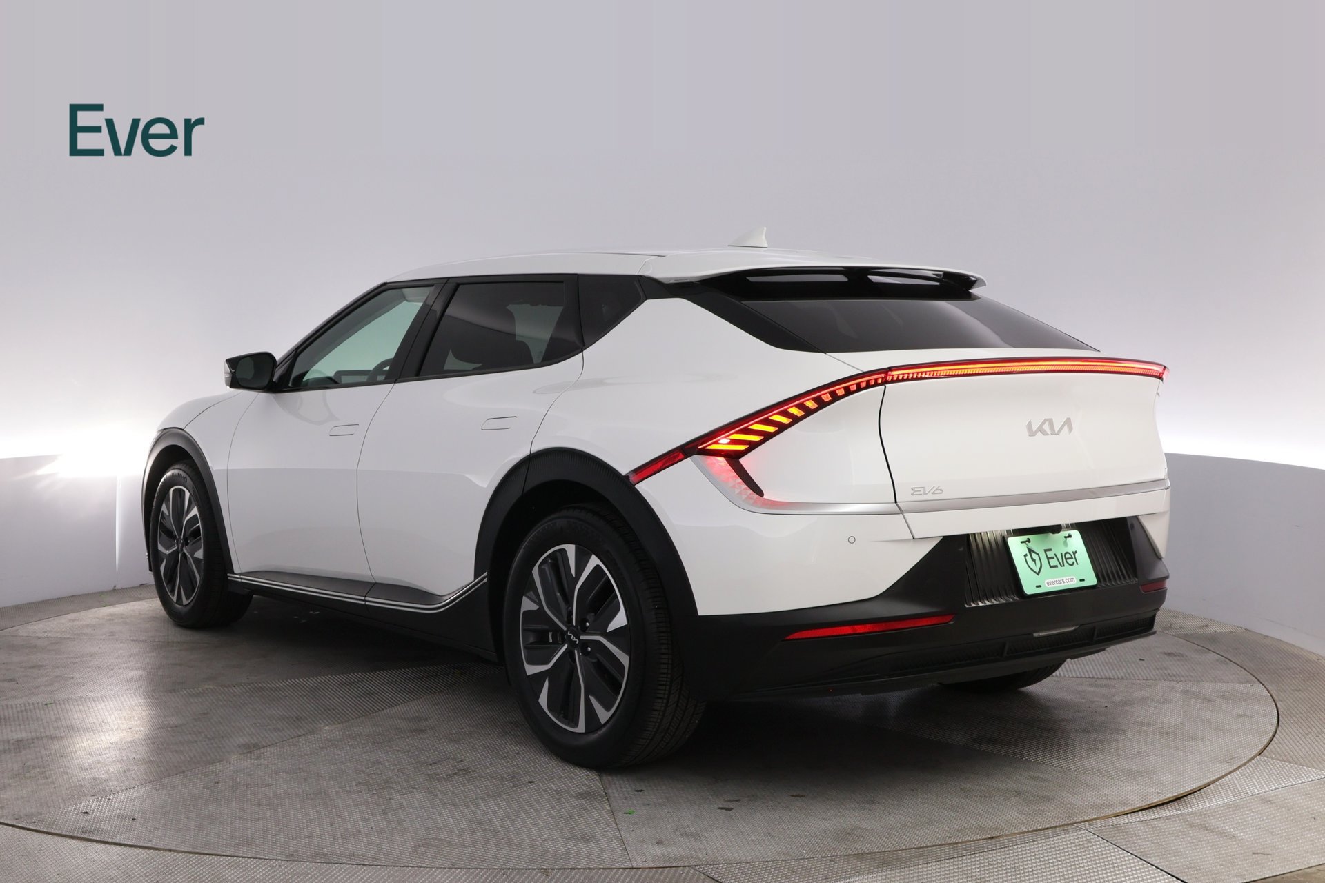 Used 2024 Kia EV6 Light RWD image 17