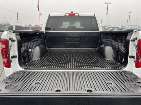 Used 2024 RAM 1500 Laramie image 24
