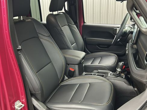 Used 2024 Jeep Wrangler Unlimited Sahara w/ Safety Group image 35