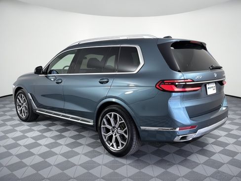 Used 2026 BMW X7 xDrive40i AWD/4WD image 3