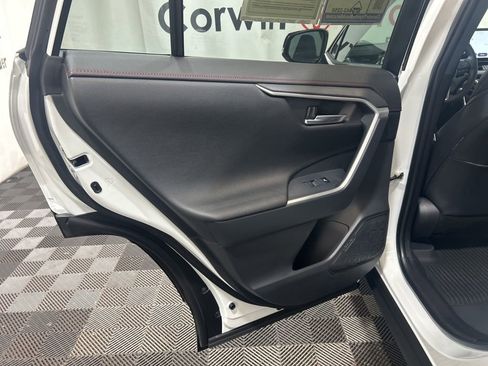Used 2025 Toyota RAV4 XSE image 18