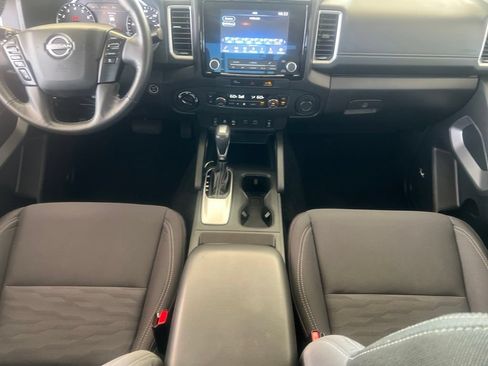 Used 2024 Nissan Frontier SV w/ Hardbody Edition AWD/4WD image 16