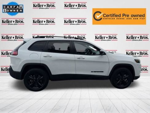 Certified 2023 Jeep Cherokee Altitude Lux w/ Lux Elite Package AWD/4WD image 8