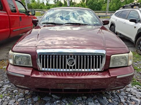 Used 2008 Mercury Grand Marquis LS RWD image 2