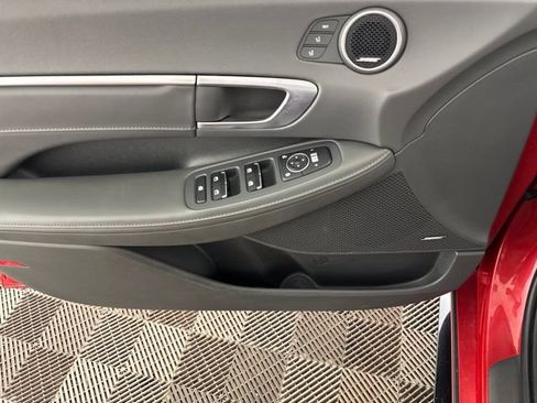 Used 2020 Hyundai Sonata Limited FWD image 18