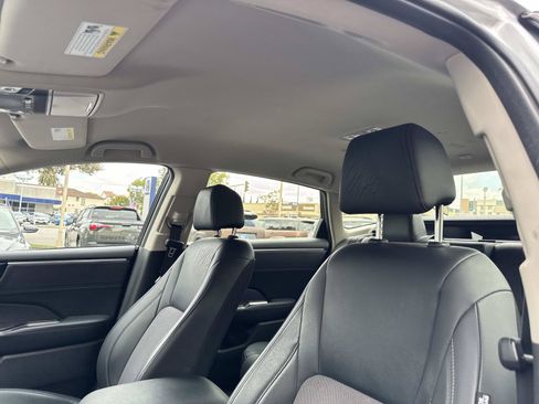 Used 2018 Honda Clarity Plug-In Hybrid image 16