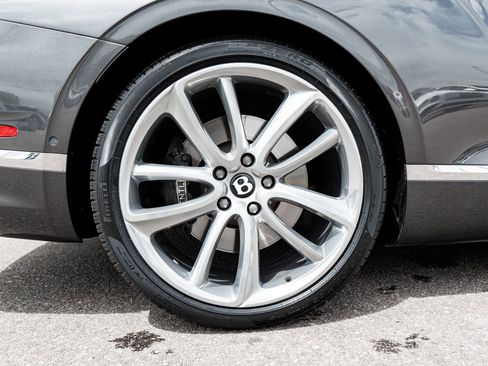Used 2020 Bentley Continental GT AWD/4WD image 15