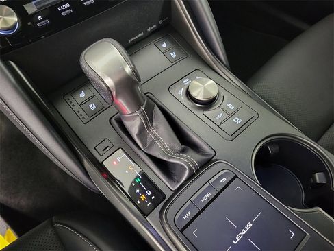 Used 2023 Lexus IS 350 F Sport w/ Navigation Package image 28