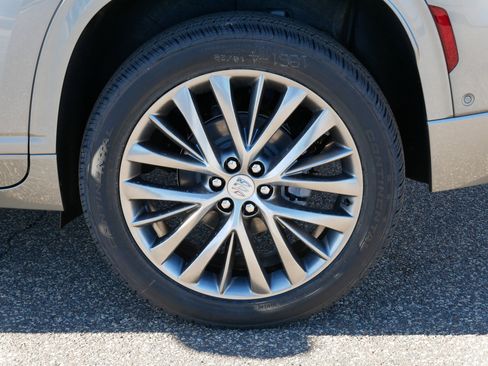 New 2026 Buick Enclave Avenir w/ Super Cruise Package image 3