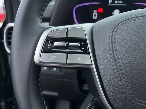 Used 2025 Kia Telluride S image 20