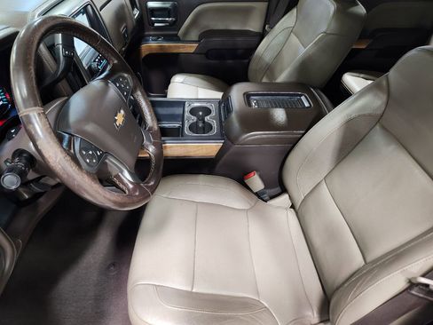 Used 2019 Chevrolet Silverado 3500 LTZ w/ Duramax Plus Package AWD/4WD image 34