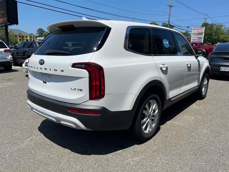 Used 2020 Kia Telluride LX AWD/4WD image 3