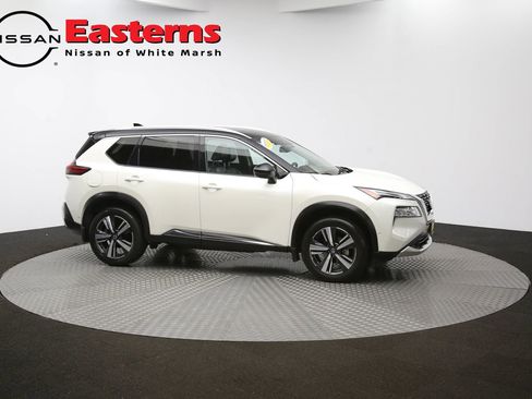 Used 2021 Nissan Rogue Platinum image 83