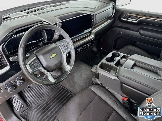 Used 2024 Chevrolet Silverado 1500 LT w/ Z71 Off-Road Package AWD/4WD image 14