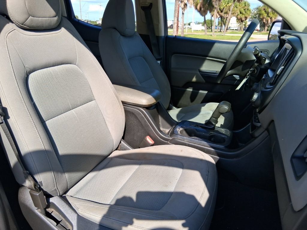 Used 2019 Chevrolet Colorado W/T w/ WT Convenience Package AWD/4WD image 16