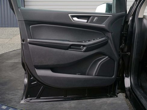 Used 2020 Ford Edge SEL w/ Convenience Package AWD/4WD image 15