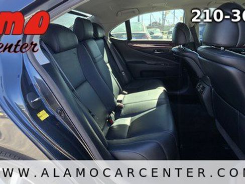 Used 2009 Lexus LS 460 Luxury image 21