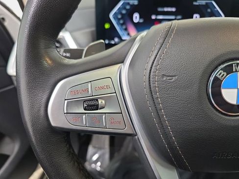 Certified 2025 BMW X7 xDrive40i image 14