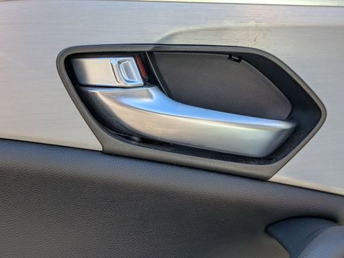 Used 2023 Acura TLX FWD image 13