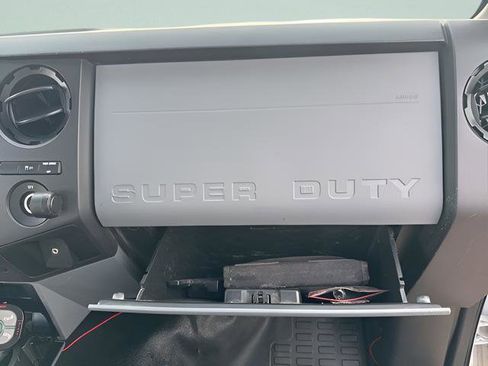 Used 2011 Ford F350 XL w/ Skid Plate Pkg image 25