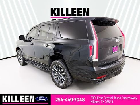Used 2021 Cadillac Escalade Sport w/ Driver Assist Tech Package AWD/4WD image 7