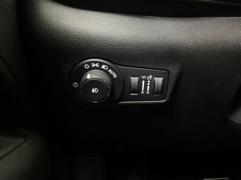 Used 2024 Jeep Compass Trailhawk image 63