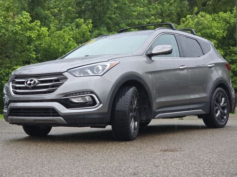 Used 2017 Hyundai Santa Fe Sport AWD/4WD image 15