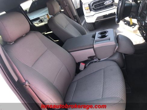 Used 2016 Ford F150 XLT RWD image 21