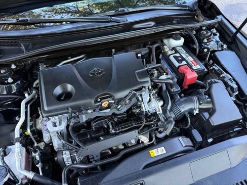 Used 2019 Toyota Camry SE FWD image 25
