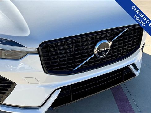 Used 2024 Volvo XC60 T8 Ultimate w/ Protection Package Premier image 37